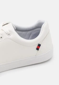 Pier One Unisex - Sneakers Laag - White 13 Pier One Unisex - Sneakers Laag - White -Chic Verkoop 1e08045fec014ab382da64da74b462a7