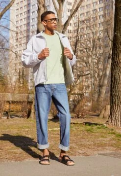 Pier One Unisex - Pantoffels - Black -Chic Verkoop 21323aaf96c24ccbb412a95ef516eddd