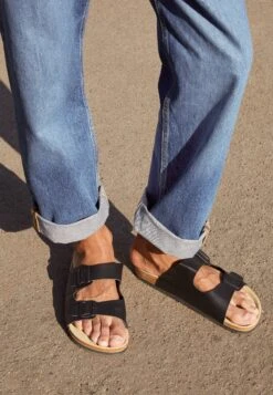 Pier One Unisex - Pantoffels - Black -Chic Verkoop 24272c78a40c4e589b9d280fcb0d7a40