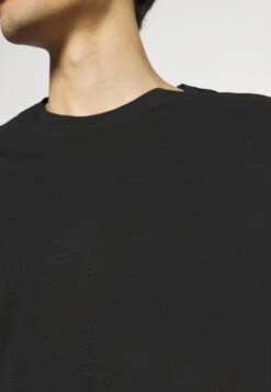 Pier One Pyjama - Black 12 Pier One Pyjama - Black -Chic Verkoop 2d7a3bf373434ec99530f26b5c489aa6