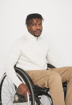 Pier One Vest - Off White -Chic Verkoop 71d3668adaf443ab9b811ddde92452be