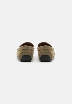 Pier One Unisex - Mocassins - Olive -Chic Verkoop 83d1f5a6a06847da9775750cb73a9d57