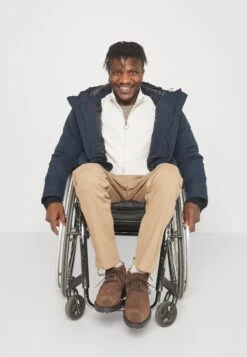 Pier One Vest - Off White -Chic Verkoop 90d97e053d224200bd224084b6e217cc