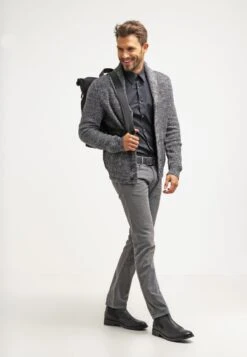 Chic Verkoop -Chic Verkoop 9a088d2c532449e899aaa7f8f07949a5