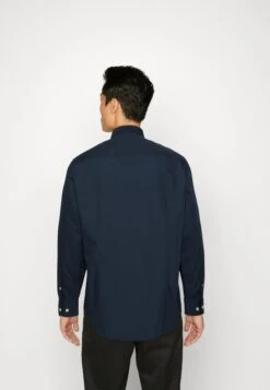 Pier One 3 Pack - Zakelijk Overhemd - White/Light Blue/Dark Blue -Chic Verkoop 9c5bc8c34ea0415fb949ca66c8b6f9f0