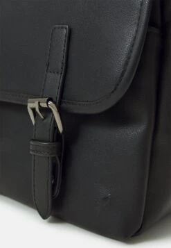 Pier One Unisex - Schoudertas -Black 9 Pier One Unisex - Schoudertas -Black -Chic Verkoop adbd5d8fbbd24c28a61f94af8a00c514