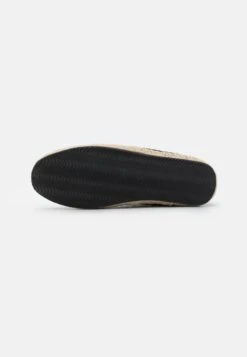 Pier One Espadrilles - Black 12 Pier One Espadrilles - Black -Chic Verkoop b9233e76adb544fcb2b923461f13d6c2