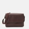 Pier One Leather Unisex - Laptoptas - Brown 1 Pier One Leather Unisex - Laptoptas - Brown -Chic Verkoop f8c9e0939b9441c299acc7f07d92ce52