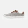 Pier One Unisex - Sneakers Laag - Light Grey -Chic Verkoop fa3455bcb8014f2fa0b8ab23f1a9bc93